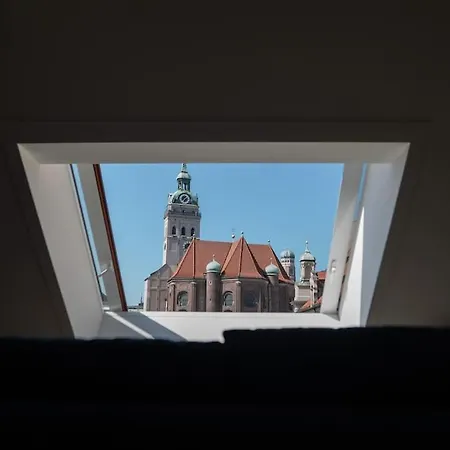 Wunderschoene Maisonette-wohnung Apartamento Múnich