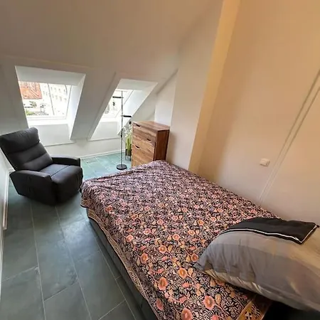 Wunderschoene Maisonette-wohnung *