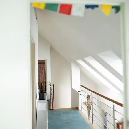 Wunderschoene Maisonette-wohnung * Munich